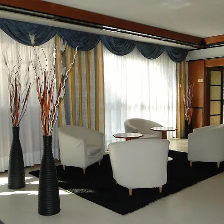 Ξενοδοχείο Ilga Hotel Collecchio