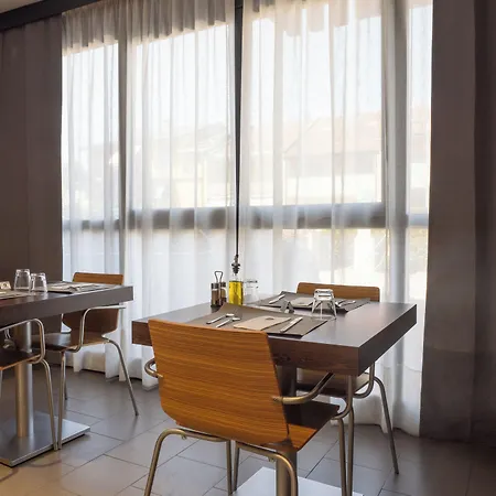 Ξενοδοχείο Ilga Hotel