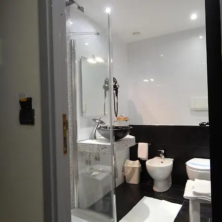 Ξενοδοχείο Ilga Hotel 3*