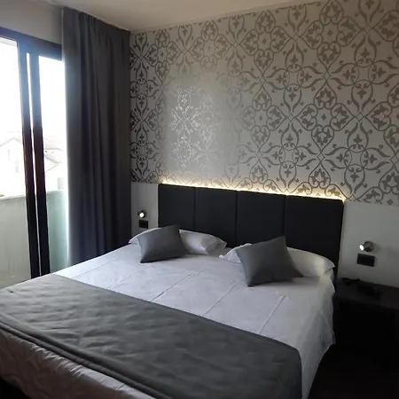 Ilga Hotel Ξενοδοχείο Collecchio